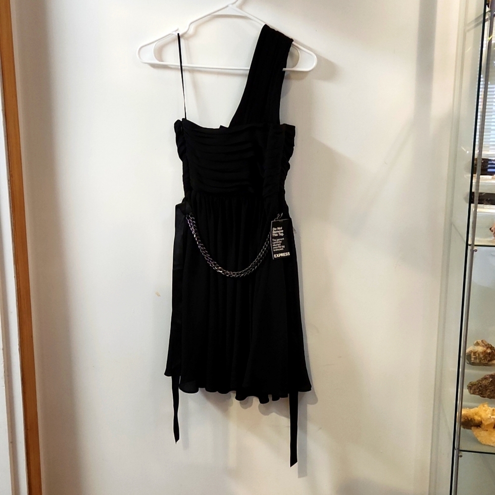 NWT black express one shoulder party dress